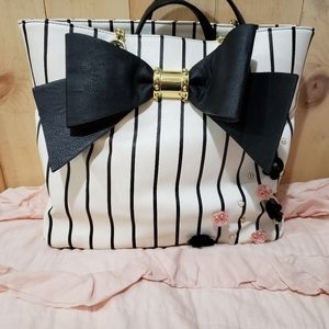 Betsey  johnson purse